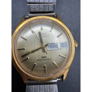 Vintage Timex Men's Automatic Day Date Gold Tone Wristwatch Stretch Band